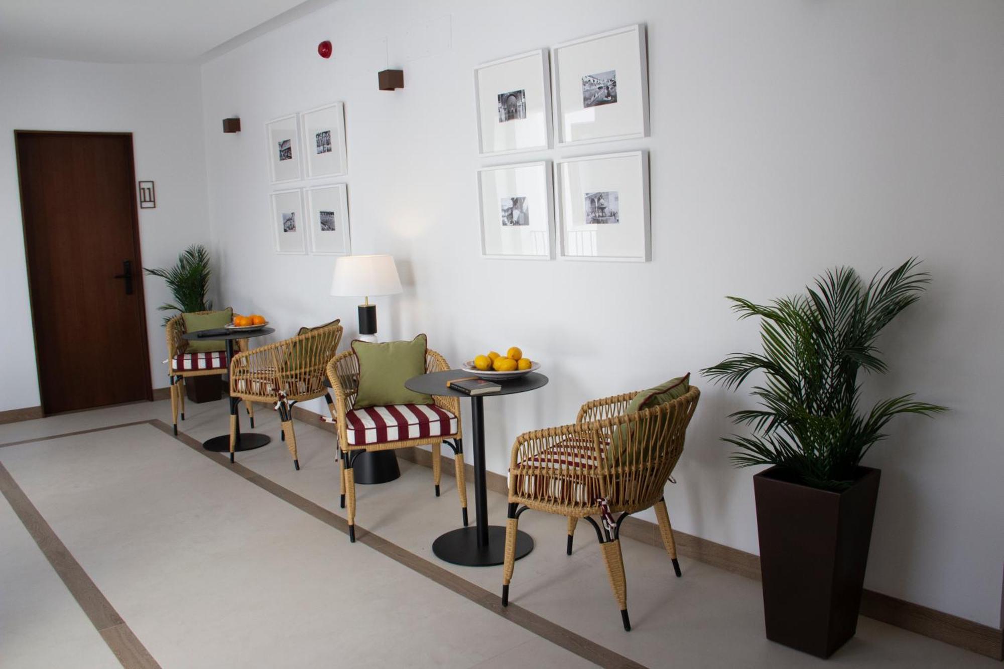 Puerta De La Ribera Suites Córdoba Kültér fotó